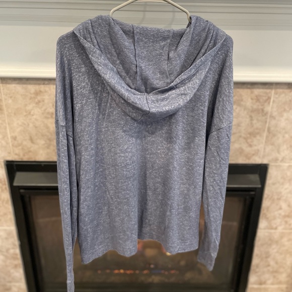 UGG hoodie - Picture 2 of 3